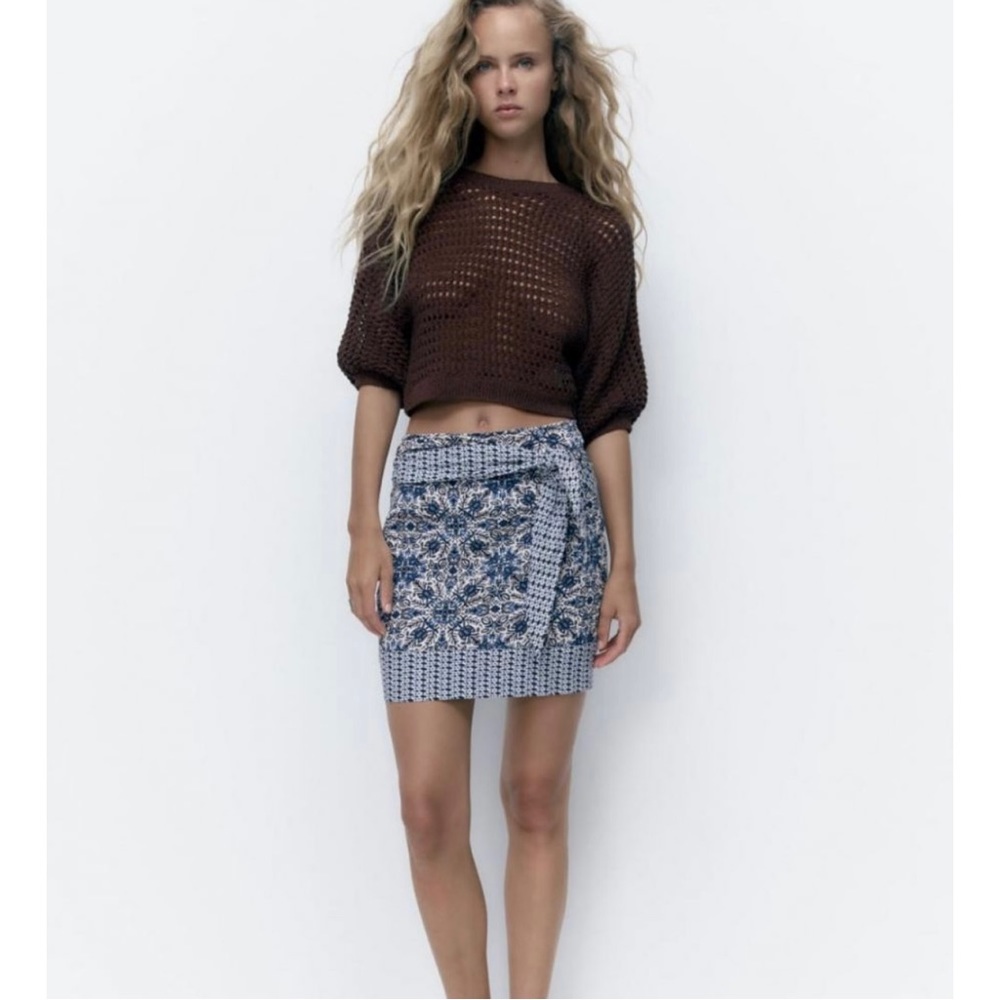 ZARA BALLOON SLEEVE KNIT SWEATER - NWT Large